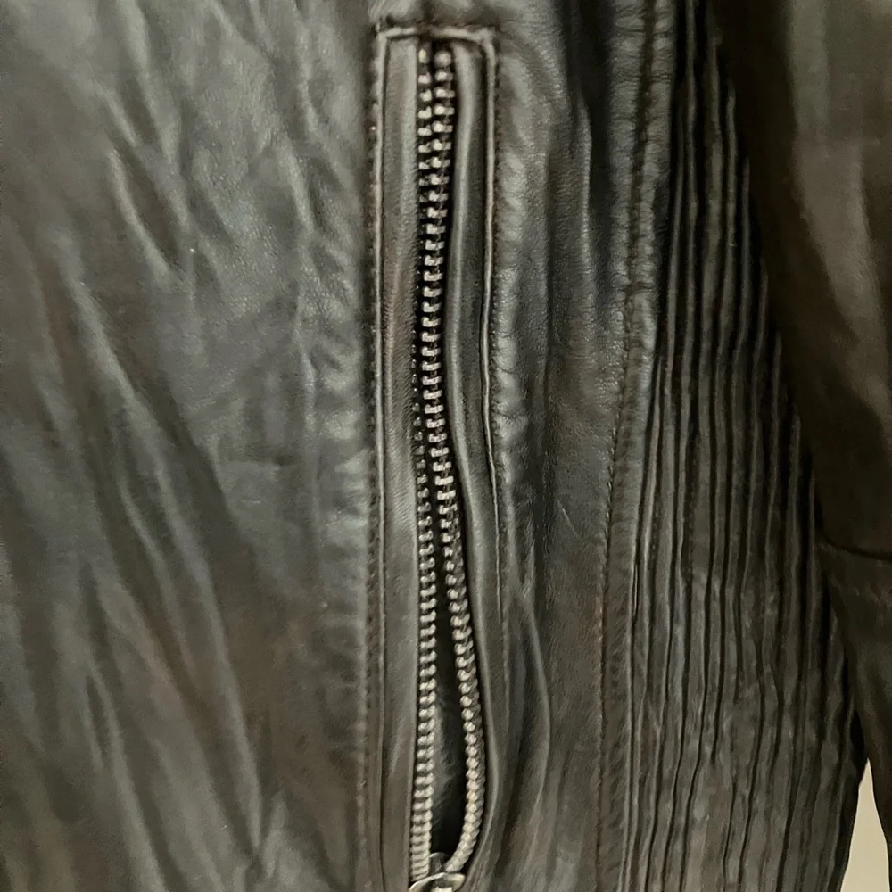 Vintage Kenneth Cole bomber leather jacket - Picture 6 of 12